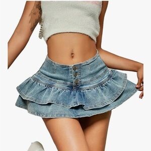 Vendusa Y2K Denim Ruffle skort. Mini length. Size small. Juniors